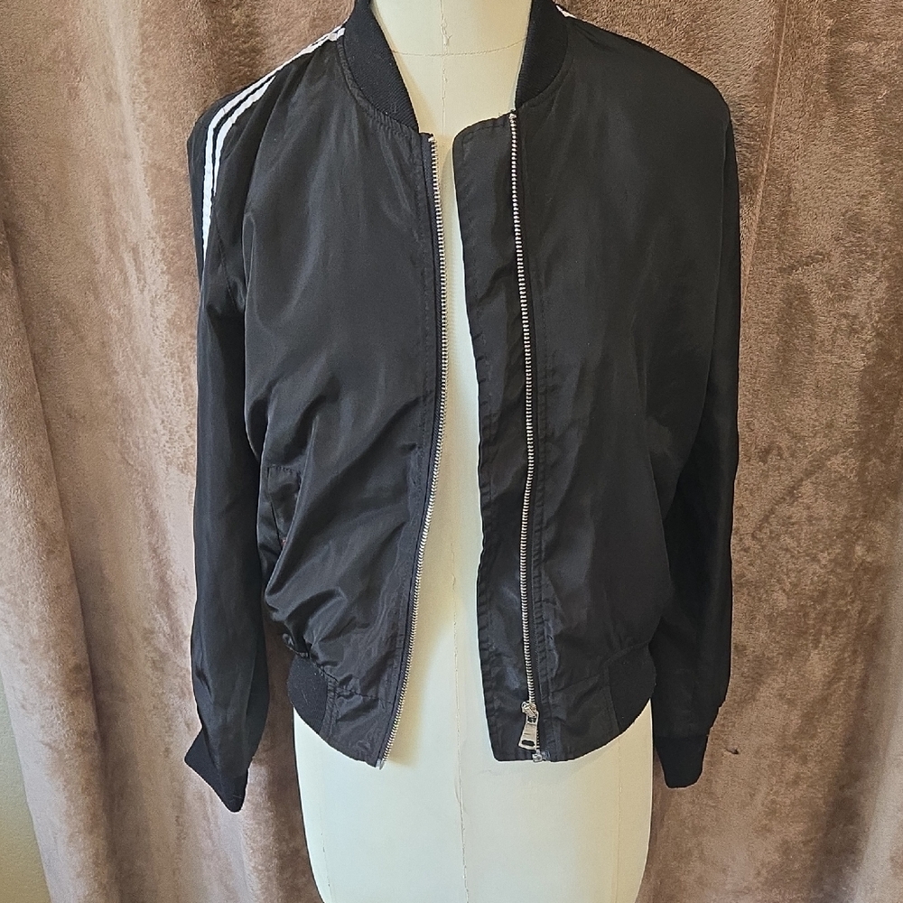 Settledown Black Bomber‎ Jacket with White Sleeve Stripes Small